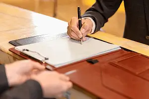 莫桑比克人到长沙旅游攻略