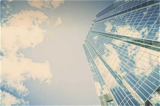 匈牙利那边的人到长沙旅游多少公里