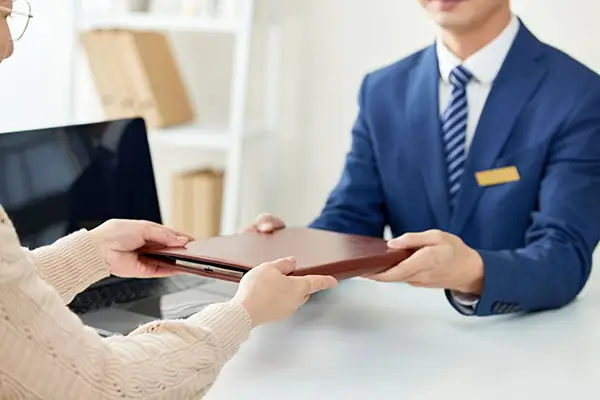 巴勒斯坦那边的人到长沙旅游多少钱